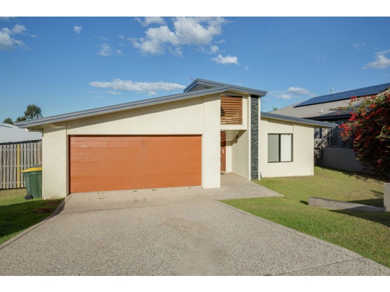 15 Seacrest Drive, Wondunna QLD 4655