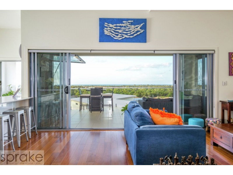 45 Sandy View Drive, Nikenbah QLD 4655