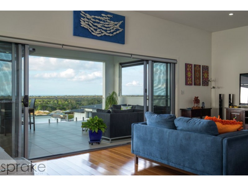 45 Sandy View Drive, Nikenbah QLD 4655