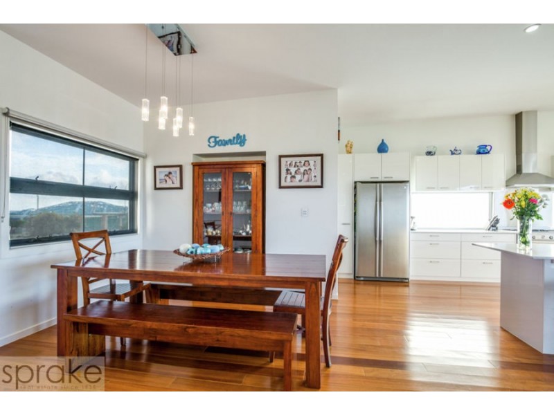 45 Sandy View Drive, Nikenbah QLD 4655