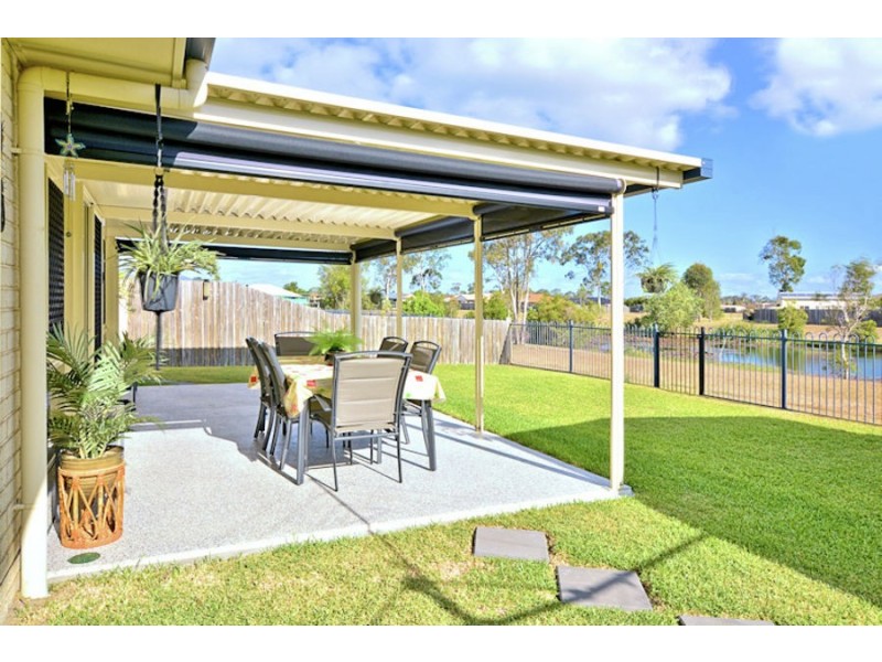12 Wodalla Mews, Point Vernon QLD 4655