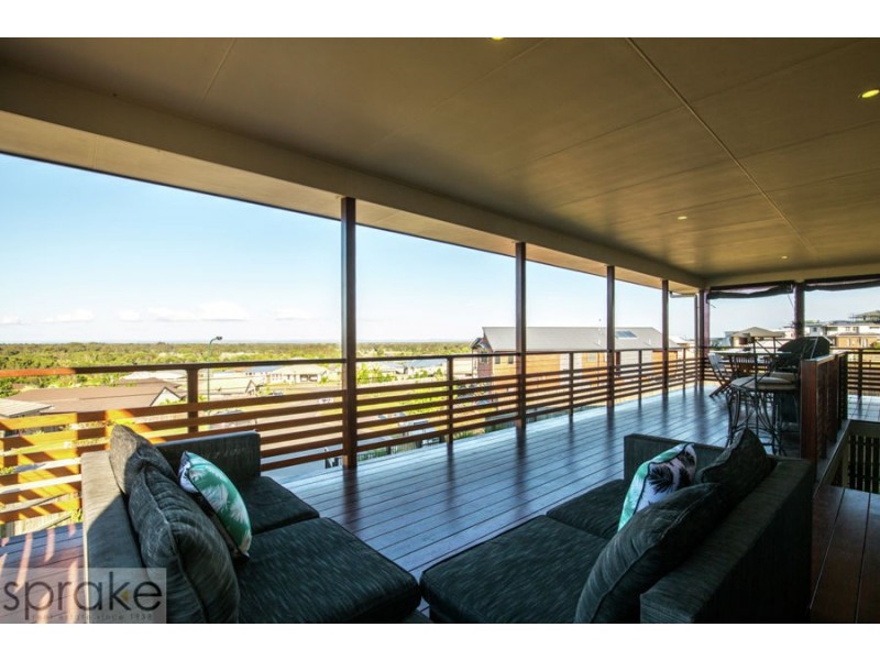10 Sunad Court, Nikenbah QLD 4655