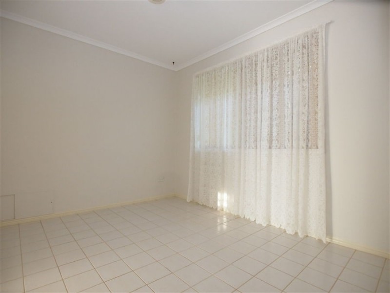 21 Tristania Crescent, Urangan QLD 4655