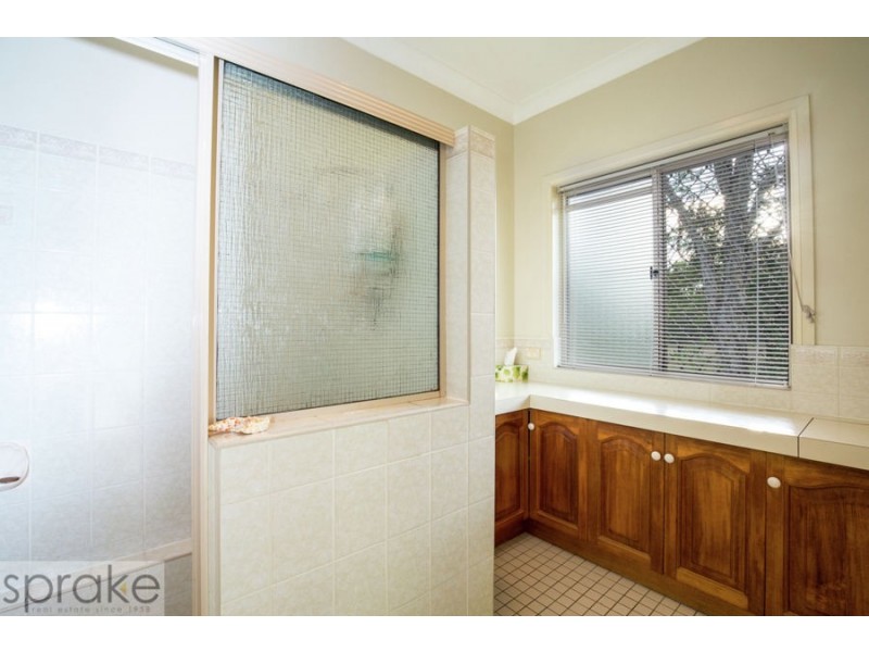 150 Barranjoey Drive, Sunshine Acres QLD 4655