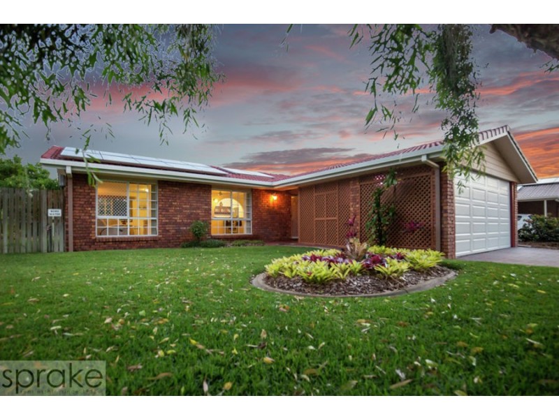 204 Dayman Street, Torquay QLD 4655