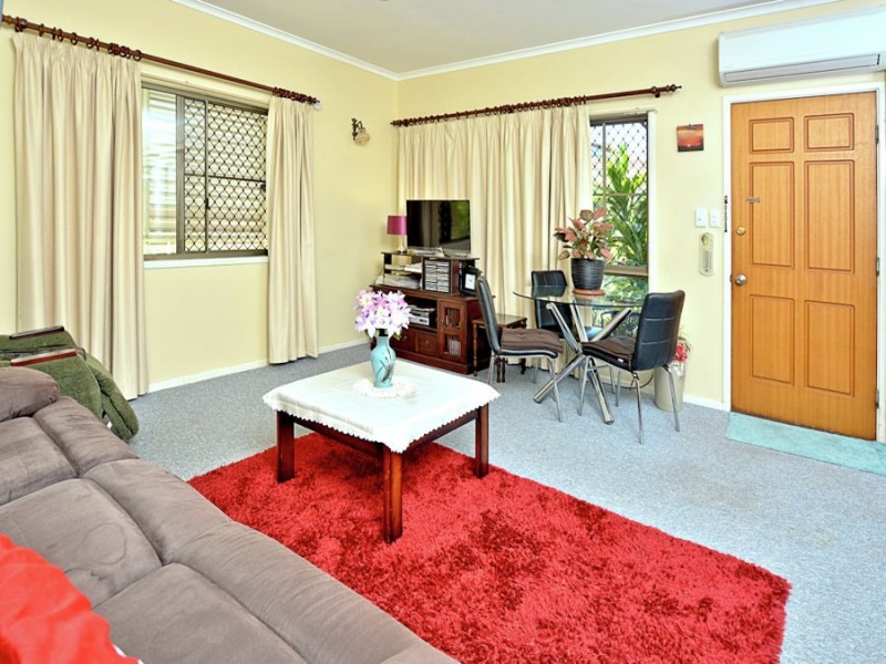 Unit 5/81-83 Miller Street, Urangan QLD 4655