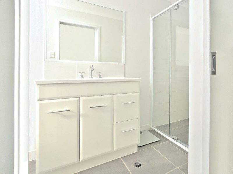 10 Mueller Close, Urraween QLD 4655