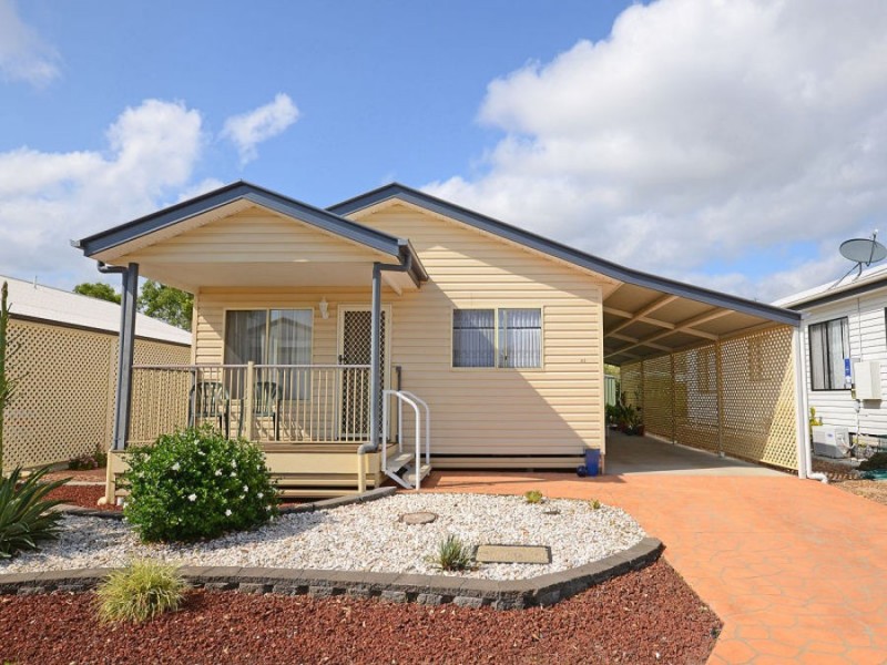 213 Clam Street, Urraween QLD 4655