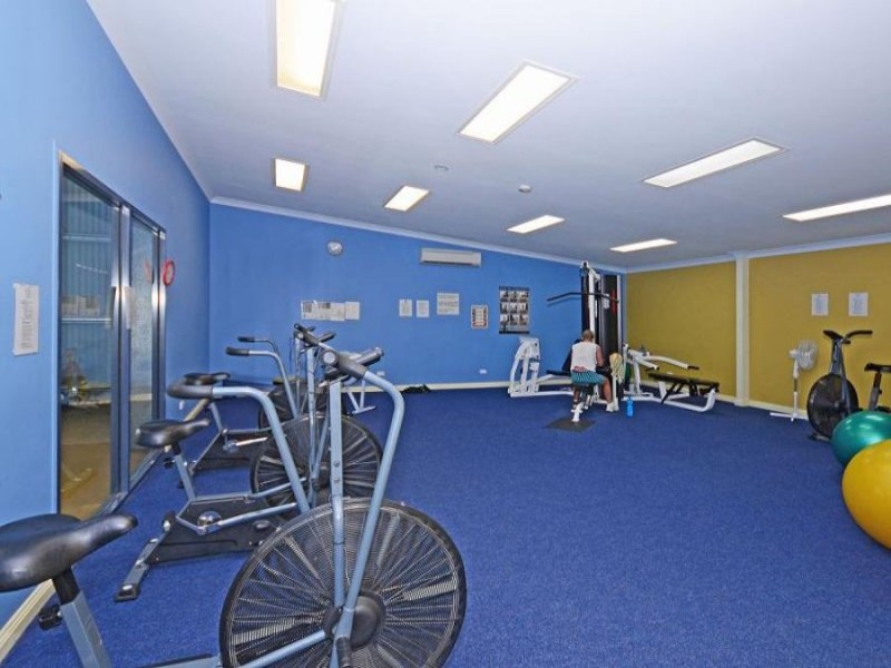 213 Clam Street, Urraween QLD 4655