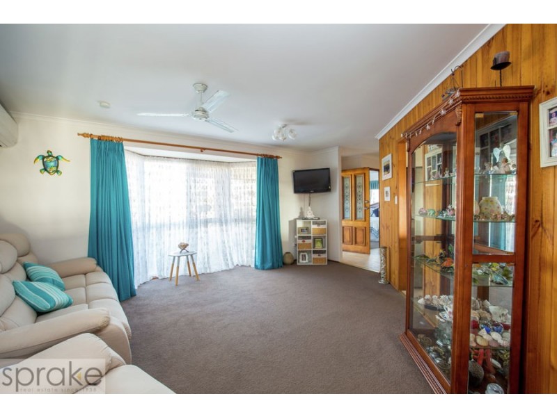 74 Murphy Street, Point Vernon QLD 4655