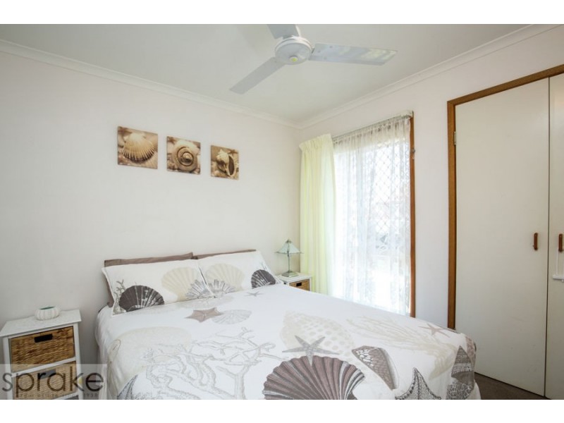 74 Murphy Street, Point Vernon QLD 4655