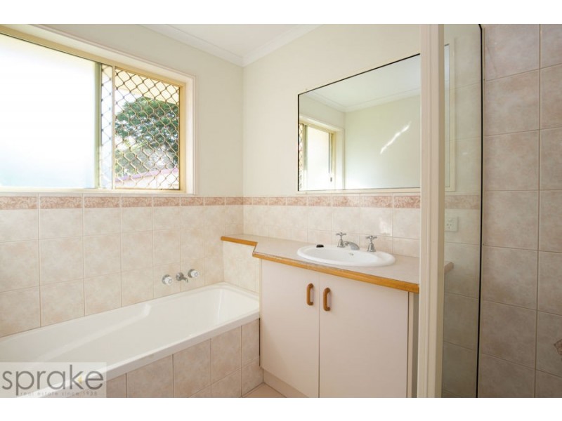 7 Layde Court, Urangan QLD 4655