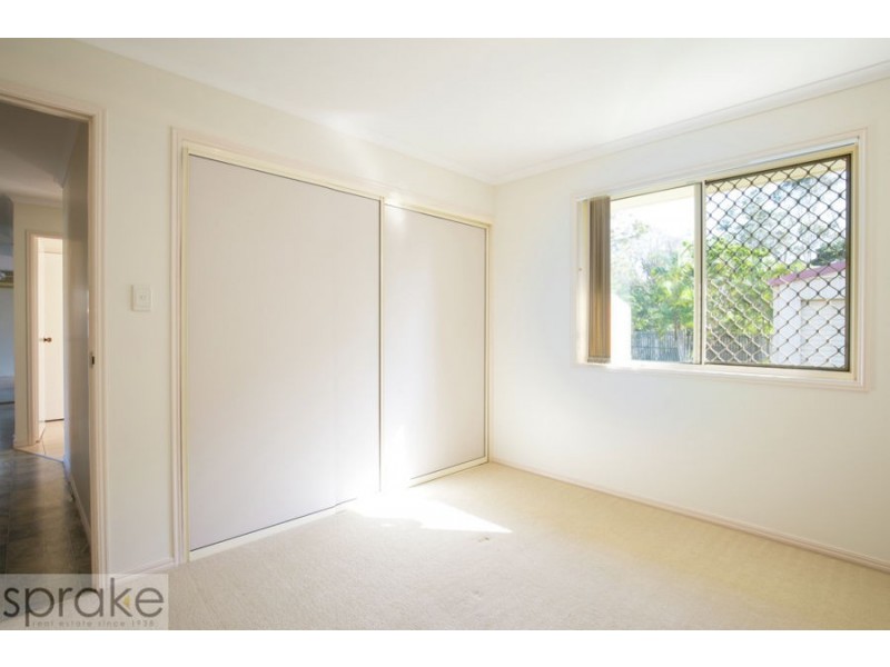 7 Layde Court, Urangan QLD 4655