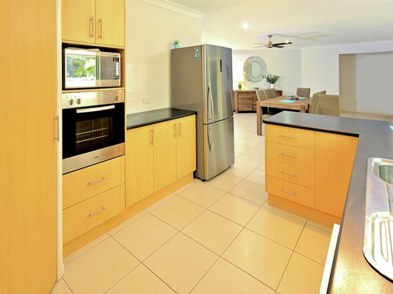 42 Parview Drive, Craignish QLD 4655