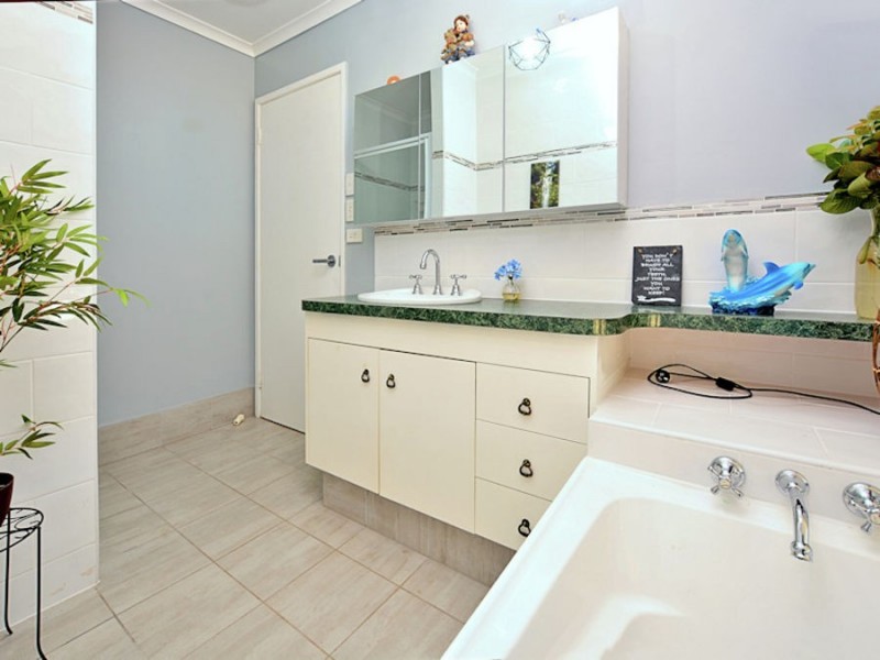 23 Parke Avenue, Sunshine Acres QLD 4655