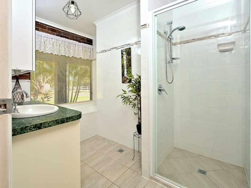 23 Parke Avenue, Sunshine Acres QLD 4655