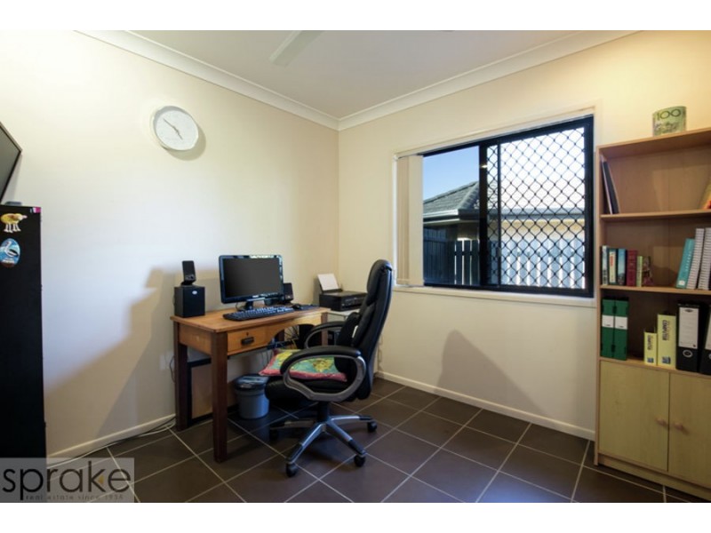 5 Benson Close, Urraween QLD 4655