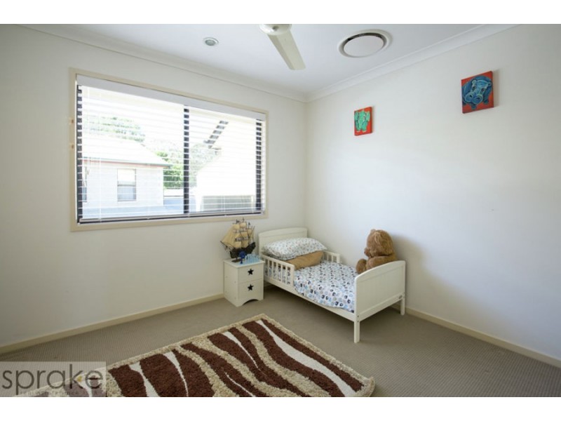 2/13 Tavistock Street, Torquay QLD 4655