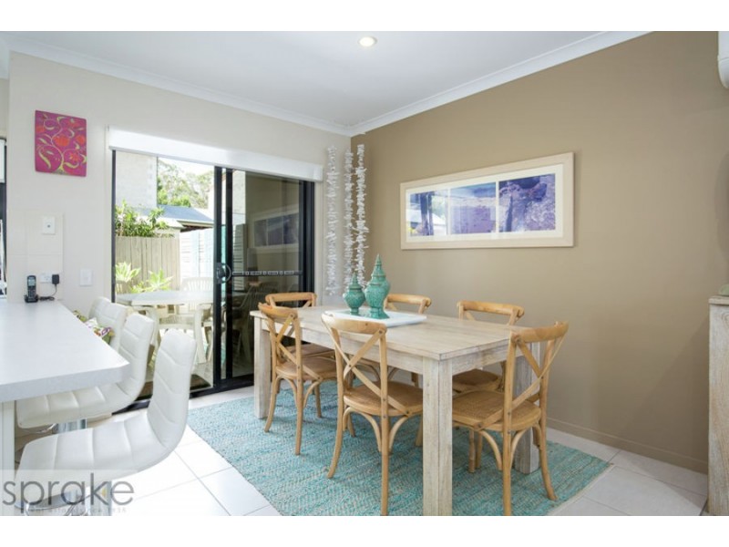 2/13 Tavistock Street, Torquay QLD 4655