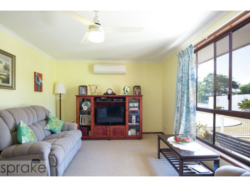 26 Michelle Drive, Point Vernon QLD 4655