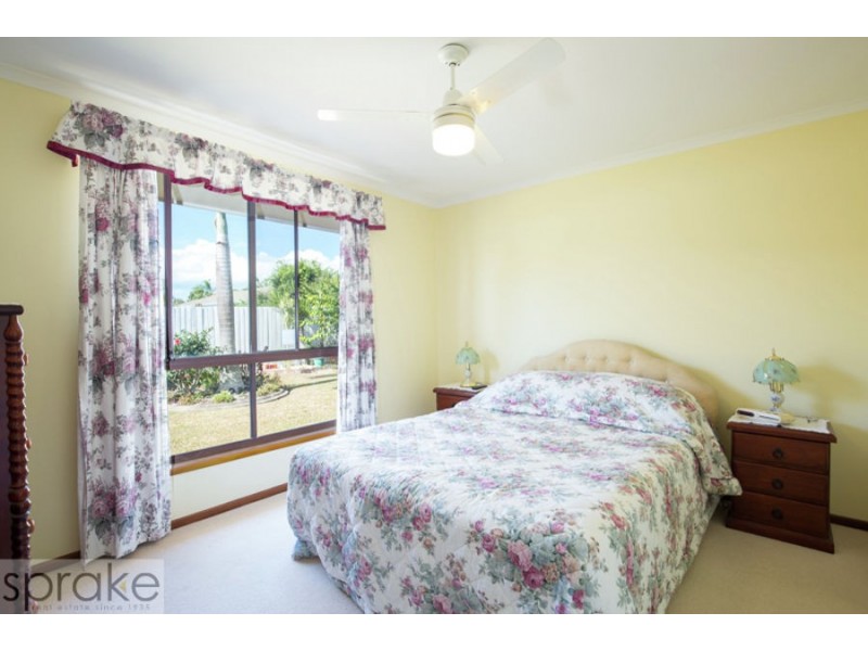 26 Michelle Drive, Point Vernon QLD 4655