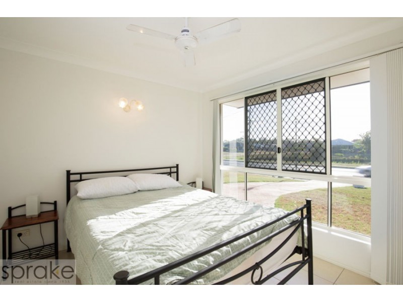 52 Ann Street, Torquay QLD 4655