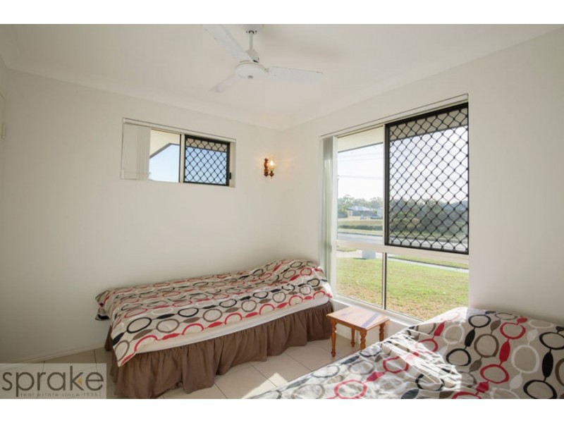 52 Ann Street, Torquay QLD 4655