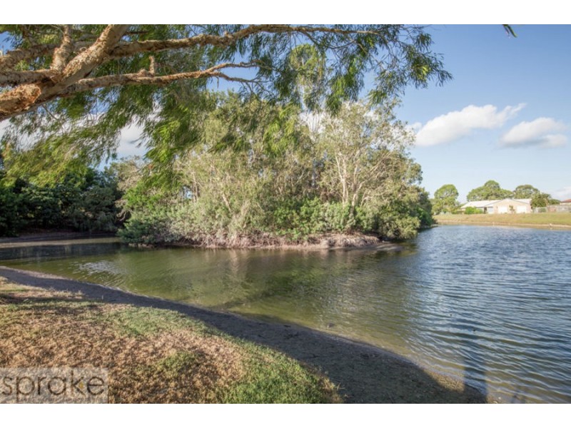 52 Ann Street, Torquay QLD 4655