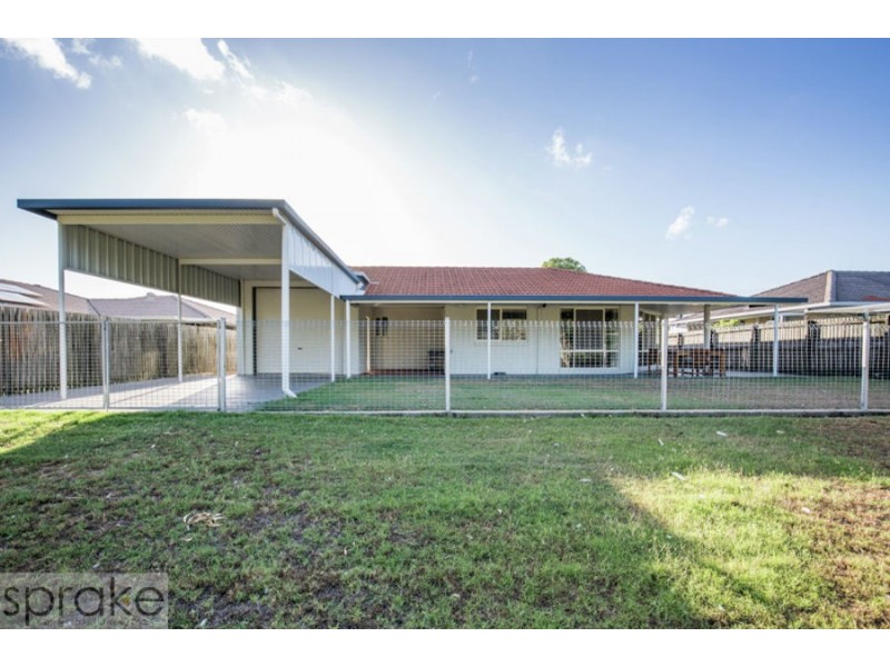 52 Ann Street, Torquay QLD 4655