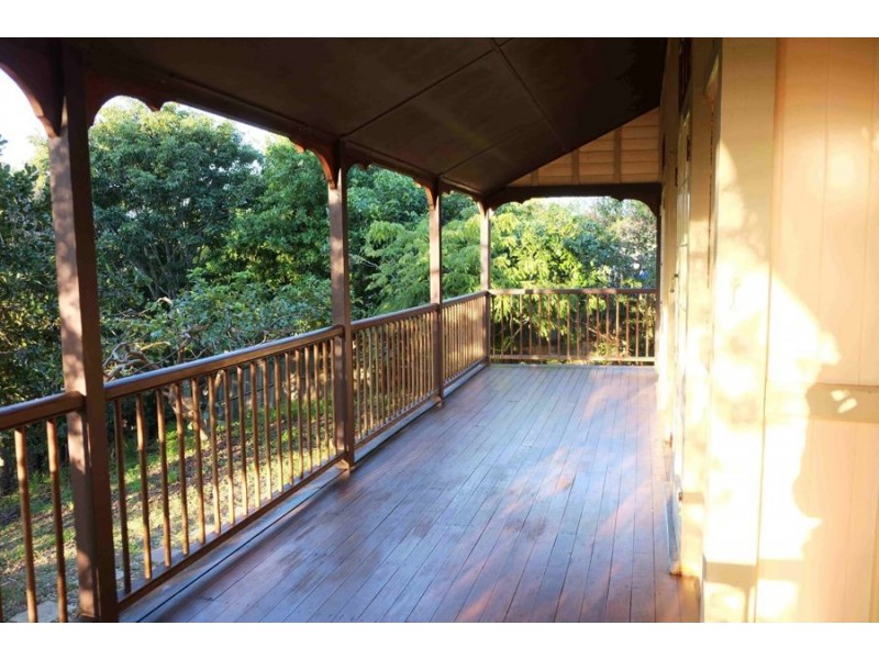 294 Torquay Terrace, Torquay QLD 4655