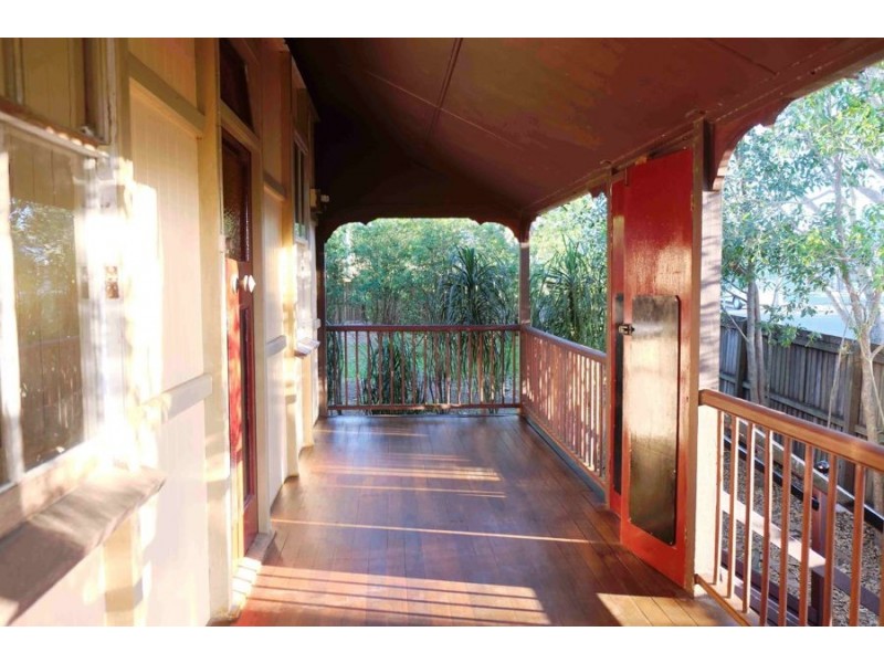 294 Torquay Terrace, Torquay QLD 4655