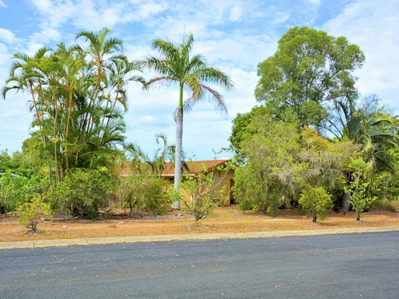 38 Melaleuca Crescent, Kawungan QLD 4655