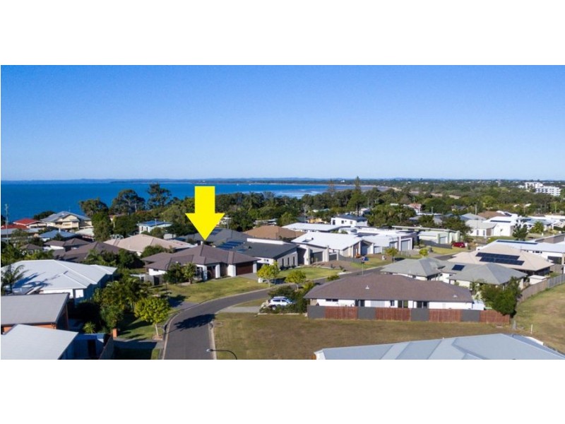 8 Dugong Avenue, Pialba QLD 4655