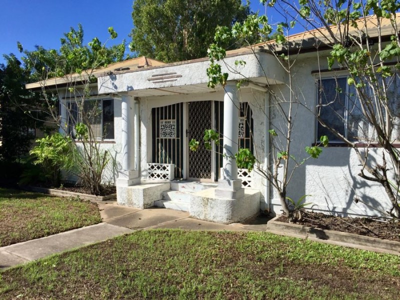 109 Torquay Road, Scarness QLD 4655
