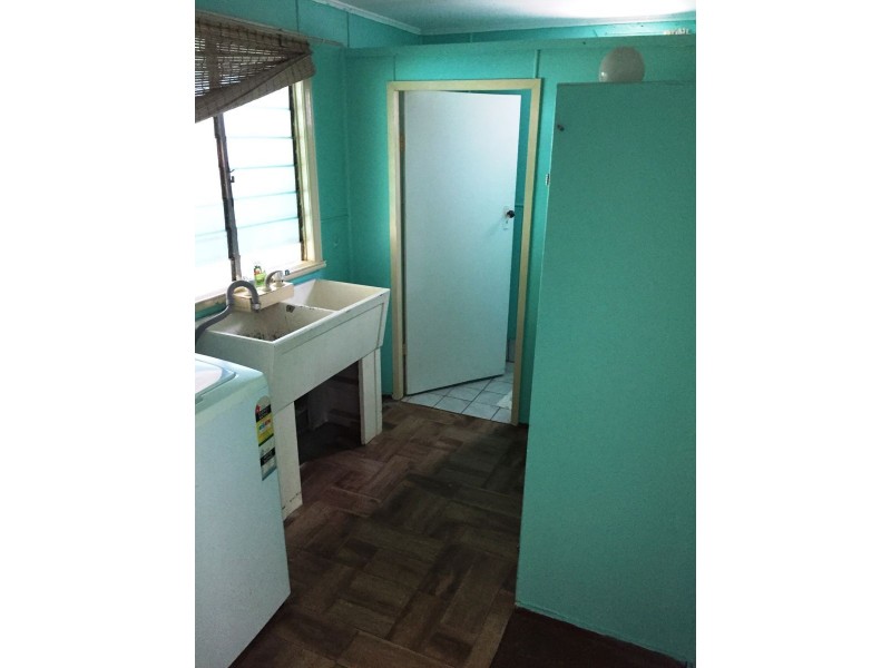 109 Torquay Road, Scarness QLD 4655
