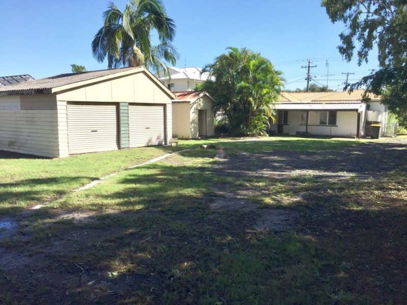 109 Torquay Road, Scarness QLD 4655