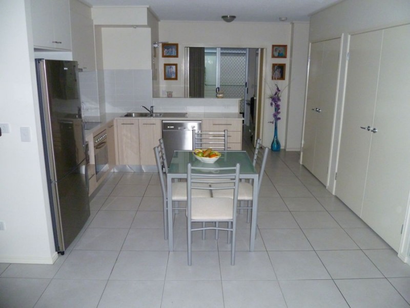 25/68 Pulgul Street, Urangan QLD 4655