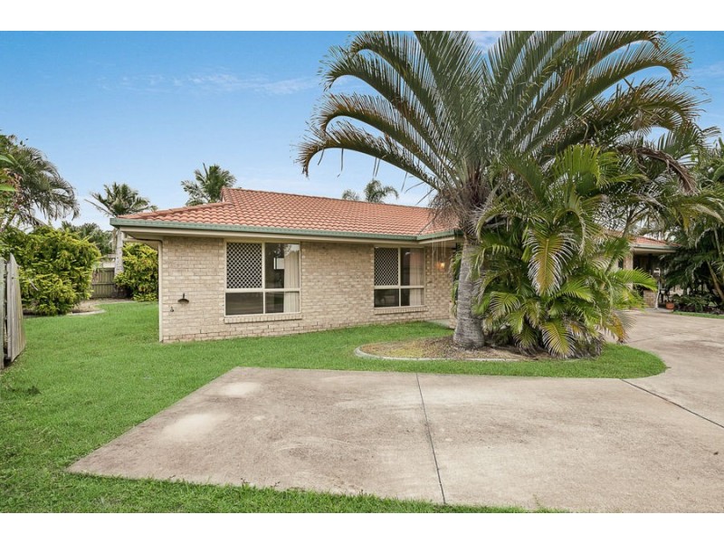 1/1 Alana Court, Torquay QLD 4655