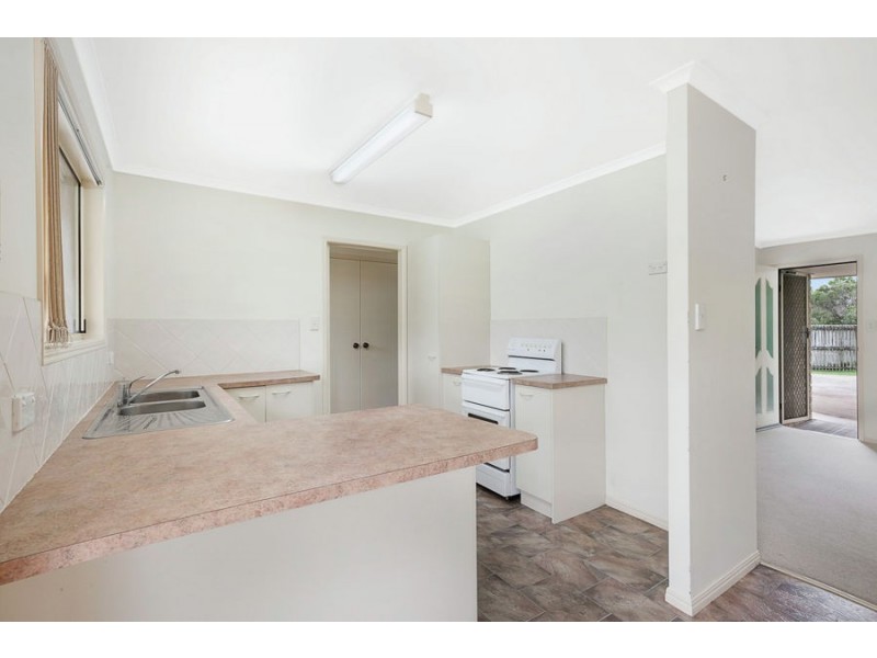 1/1 Alana Court, Torquay QLD 4655