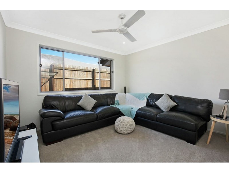 18 O’Connell Parade, Urraween QLD 4655