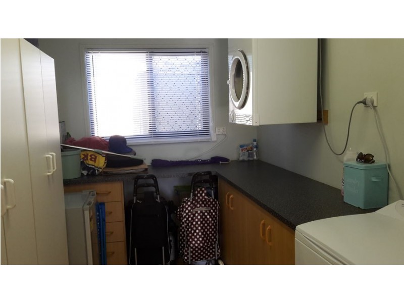 171 Seabreeze Drive, GOLDEN SHORES, Urraween QLD 4655