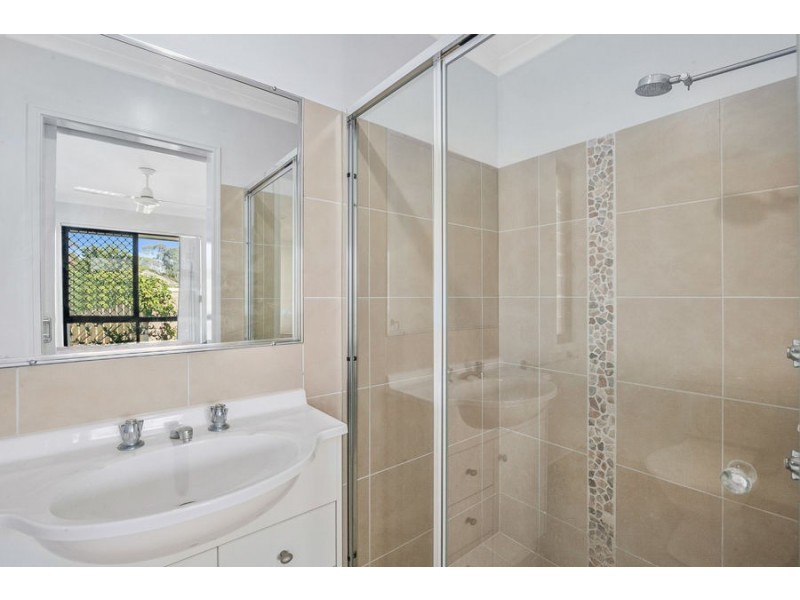 1/62 Pembridge Circuit, Urraween QLD 4655