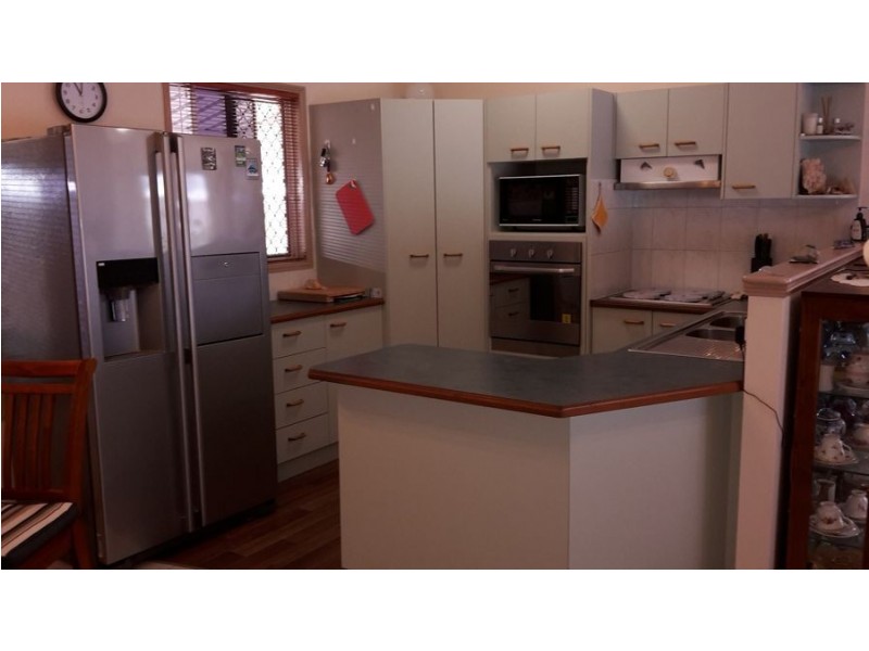 149 Coral Avenue, GOLDEN SHORES, Urraween QLD 4655