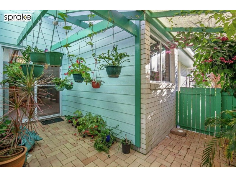 5 Oceanview Street, Point Vernon QLD 4655