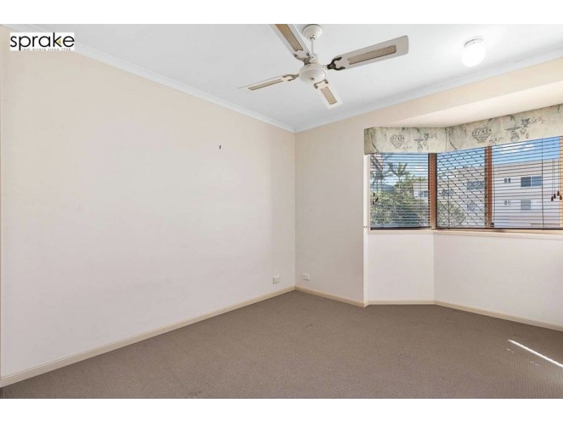 2/7 Hervey Street, Scarness QLD 4655