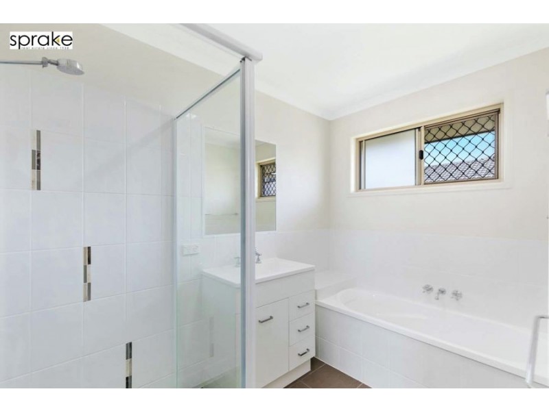 6 Tasman Drive, Urraween QLD 4655