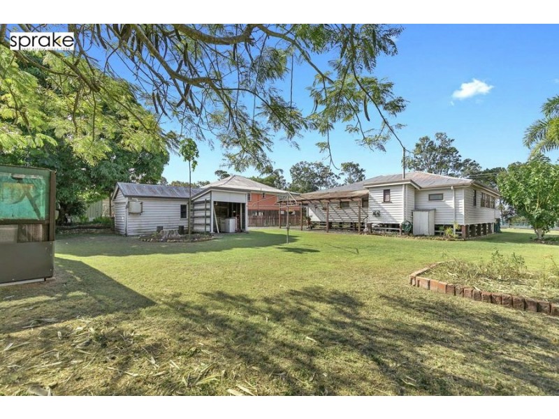 224 Esplanade, Pialba QLD 4655