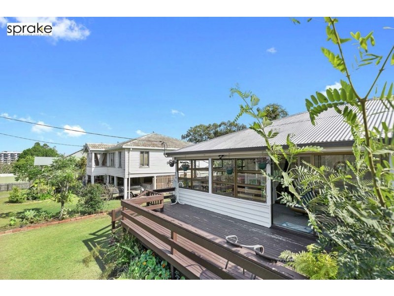 224 Esplanade, Pialba QLD 4655