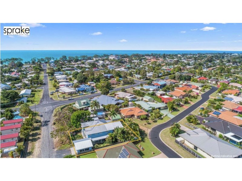 34 Robert Street, Torquay QLD 4655