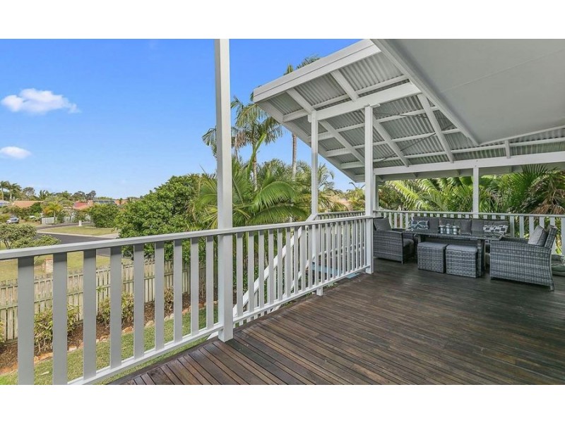 34 Robert Street, Torquay QLD 4655